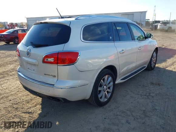 ✅ 2015 Buick Enclave Premium • VIN: 5GAKVCKD9FJ318179 • Lot: 43547377. Wystawiony na IAAI z przebiegiem 188 790 mil. Bezpłatny archiwum sprzedaży aukcyjnych z USA i szczegółowy raport historii pojazdu na DreamBid. Zdjęcie 4.