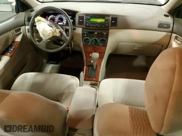 ✅ 2005 Toyota Corolla CE • VIN: 1NXBR32E65Z517131 • Lot: 91895355. Listed on Copart with 110,436 mi. Free auction sales archive from the USA and detailed vehicle history report at DreamBid. Image 8.