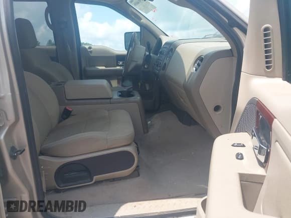 ✅ 2008 Ford F-150 XLT • VIN: 1FTPW12V48KC84972 • Лот: 42914689. Опубликован ранее на IAAI с пробегом 158 445 миль. Бесплатный доступ к архиву аукционных продаж из США и подробный отчёт об истории автомобиля на DreamBid. Изображение 5.