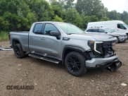 ✅ 2025 GMC Sierra 1500 Elevation • VIN: 1GTRUJEK3SZ123396 • Лот: 66994355. Опубликован ранее на Copart с пробегом 5 629 миль. Бесплатный доступ к архиву аукционных продаж из США и подробный отчёт об истории автомобиля на DreamBid. Изображение 4.