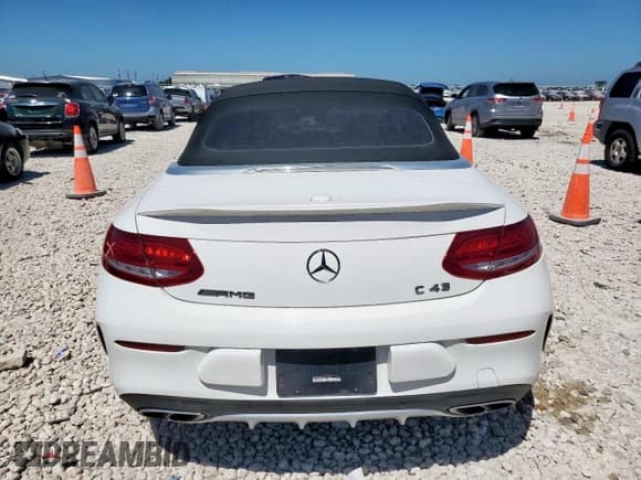 ✅ 2017 Mercedes-Benz C 43 AMG • VIN: WDDWK6EB6HF478830 • Лот: 65888155. Опубликован ранее на Copart с пробегом 91 131 миль. Бесплатный доступ к архиву аукционных продаж из США и подробный отчёт об истории автомобиля на DreamBid. Изображение 6.