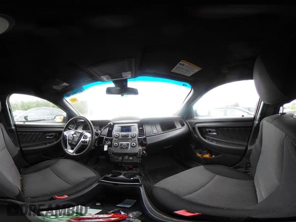 ✅ 2014 Ford Police Interceptor • VIN: 1FAHP2MK4EG129630 • Lot: 42300344. Listed on IAAI with 195,312 mi. Free auction sales archive from the USA and detailed vehicle history report at DreamBid. Image 18.