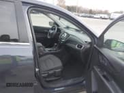 ✅ 2018 Chevrolet Equinox LT • VIN: 3GNAXJEV7JS607766 • Lot: 43641194. Wystawiony na IAAI z przebiegiem 63 299 mil. Bezpłatny archiwum sprzedaży aukcyjnych z USA i szczegółowy raport historii pojazdu na DreamBid. Zdjęcie 5.