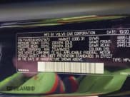 ✅ 2021 Volvo XC40 Momentum • VIN: YV4162UK4M2471473 • Lot: 43780178. Wystawiony na IAAI z przebiegiem 44 464 mil. Bezpłatny archiwum sprzedaży aukcyjnych z USA i szczegółowy raport historii pojazdu na DreamBid. Zdjęcie 9.