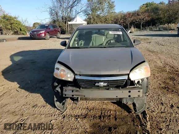 2007 Chevrolet Malibu 1LS z VIN 1G1ZS58F17F314893, wystawiony jako Copart lot #79068074 z przebiegiem 109 104 mil mil oraz Szkoda całkowita • Salvage title. Historia ofert i sprzedaży dostępna na DreamBid. Obrazek 10.