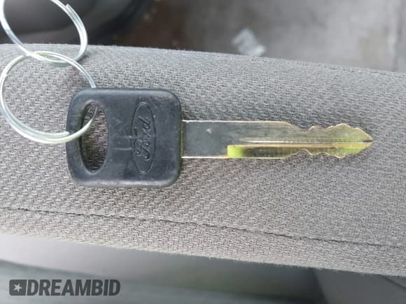 ✅ 2014 Ford Econoline Passenger XL • VIN: 1FBSS3BL1EDA64581 • Лот: 42469114. Опубликован ранее на IAAI с пробегом 123 833 миль. Бесплатный доступ к архиву аукционных продаж из США и подробный отчёт об истории автомобиля на DreamBid. Изображение 11.