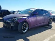 ✅ 2014 Hyundai Veloster • VIN: KMHTC6AD9EU192734 • Lot: 43486592. Wystawiony na IAAI z przebiegiem 142 610 mil. Bezpłatny archiwum sprzedaży aukcyjnych z USA i szczegółowy raport historii pojazdu na DreamBid. Zdjęcie 2.