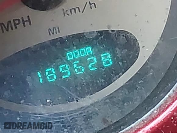 ✅ 2004 Chrysler PT Cruiser • VIN: 3C4FY48BX4T261578 • Lot: 42305376. Listed on IAAI with 189,628 mi. Free auction sales archive from the USA and detailed vehicle history report at DreamBid. Image 7.