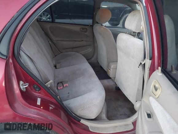 ✅ 2000 Toyota Corolla VE • VIN: 2T1BR12E9YC270164 • Lot: 43479741. Listed on IAAI with 138,128 mi. Free auction sales archive from the USA and detailed vehicle history report at DreamBid. Image 8.