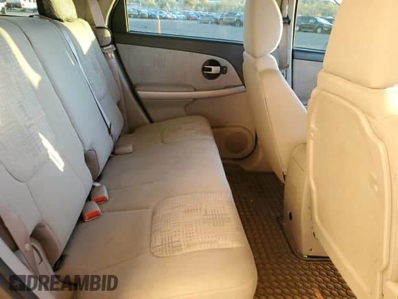 ✅ 2006 Chevrolet Equinox LS • VIN: 2CNDL23F166005188 • Lot: 82729055. Listed on Copart with 121,260 mi. Free auction sales archive from the USA and detailed vehicle history report at DreamBid. Image 11.