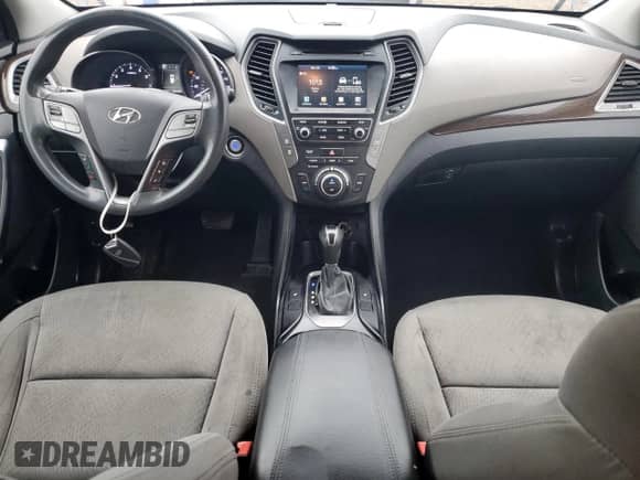 2018 Hyundai Santa Fe 2.4L z VIN 5XYZUDLB8JG536576, wystawiony jako Copart lot #89845255 z przebiegiem 152 793 mil mil oraz Czysty tytuł • Clean title. Historia ofert i sprzedaży dostępna na DreamBid. Obrazek 8.