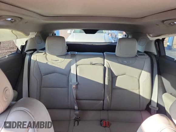 ✅ 2019 Cadillac XT4 FWD Premium Luxury • VIN: 1GYFZCR45KF171408 • Lot: 59739415. Listed on Copart with 16,775 mi. Free auction sales archive from the USA and detailed vehicle history report at DreamBid. Image 10.