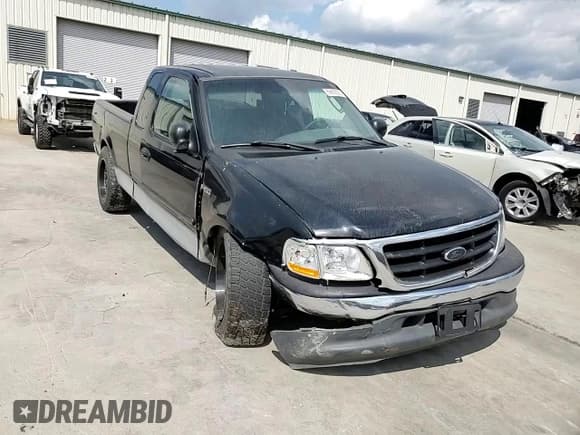 ✅ 2003 Ford F-150 XL • VIN: 1FTRX17W83NB73484 • Лот: 69668305. Опубликован ранее на Copart с пробегом 290 301 миль. Бесплатный доступ к архиву аукционных продаж из США и подробный отчёт об истории автомобиля на DreamBid. Изображение 13.