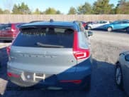 ✅ 2021 Volvo XC40 R-Design • VIN: YV4162UM7M2446598 • Лот: 43425499. Опубликован ранее на IAAI с пробегом 45 243 миль. Бесплатный доступ к архиву аукционных продаж из США и подробный отчёт об истории автомобиля на DreamBid. Изображение 16.