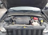 ✅ 2018 Jeep Renegade Latitude • VIN: ZACCJBBB1JPJ52673 • Lot: 42270587. Wystawiony na IAAI z przebiegiem 88 721 mil. Bezpłatny archiwum sprzedaży aukcyjnych z USA i szczegółowy raport historii pojazdu na DreamBid. Zdjęcie 10.