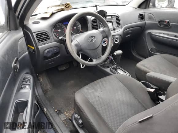 2011 Hyundai Accent GS z VIN KMHCM3AC8BU194263, wystawiony jako Copart lot #86155935 z przebiegiem 117 287 mil mil oraz Szkoda całkowita • Salvage title. Historia ofert i sprzedaży dostępna na DreamBid. Obrazek 8.