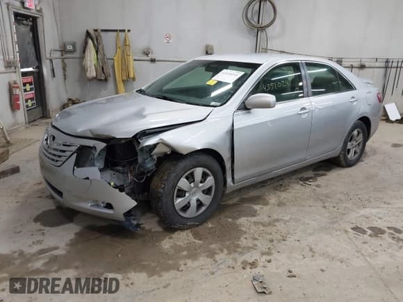 ✅ 2007 Toyota Camry LE • VIN: 4T1BE46K77U032307 • Lot: 43510241. Listed on IAAI with 91,927 mi. Free auction sales archive from the USA and detailed vehicle history report at DreamBid. Image 2.