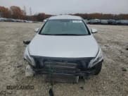 ✅ 2017 Hyundai Sonata SE • VIN: 5NPE24AF7HH572157 • Лот: 70133042. Опубликован ранее на Copart с пробегом Не указан. Бесплатный доступ к архиву аукционных продаж из США и подробный отчёт об истории автомобиля на DreamBid. Изображение 5.