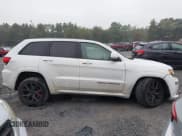 ✅ 2016 Jeep Grand Cherokee SRT • VIN: 1C4RJFDJ5GC456479 • Lot: 43287203. Wystawiony na IAAI z przebiegiem 79 786 mil. Bezpłatny archiwum sprzedaży aukcyjnych z USA i szczegółowy raport historii pojazdu na DreamBid. Zdjęcie 13.
