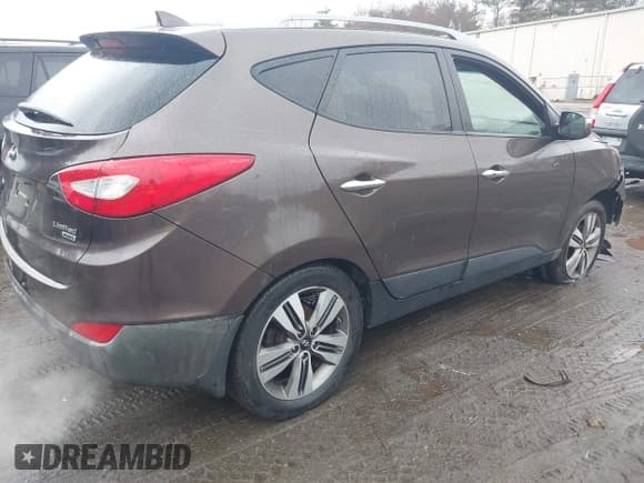 ✅ 2014 Hyundai Tucson SE • VIN: KM8JUCAG4EU844074 • Lot: 41955430. Wystawiony na IAAI z przebiegiem 162 437 mil. Bezpłatny archiwum sprzedaży aukcyjnych z USA i szczegółowy raport historii pojazdu na DreamBid. Zdjęcie 4.