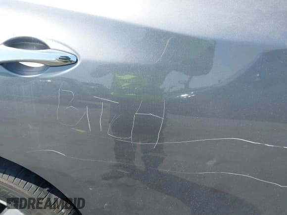 ✅ 2019 Nissan Pathfinder SV • VIN: 5N1DR2MM2KC606350 • Lot: 41969036. Listed on IAAI with 103,478 mi. Free auction sales archive from the USA and detailed vehicle history report at DreamBid. Image 18.