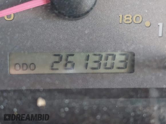 ✅ 2003 Toyota Sequoia SR5 • VIN: 5TDZT34A43S200500 • Лот: 43606322. Опубликован ранее на IAAI с пробегом 261 303 миль. Бесплатный доступ к архиву аукционных продаж из США и подробный отчёт об истории автомобиля на DreamBid. Изображение 16.