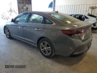 2018 Hyundai Sonata Limited с VIN 5NPE34AF4JH638151, выставлен на аукционе Copart как лот 86695965 с пробегом 103 329 миль миль и Списание • Salvage title. История ставок и продаж доступна на DreamBid. Изображение 2.