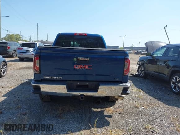 ✅ 2017 GMC Sierra 1500 SLT • VIN: 3GTU2NEC7HG464583 • Лот: 43191044. Опубликован ранее на IAAI с пробегом 120 294 миль. Бесплатный доступ к архиву аукционных продаж из США и подробный отчёт об истории автомобиля на DreamBid. Изображение 16.