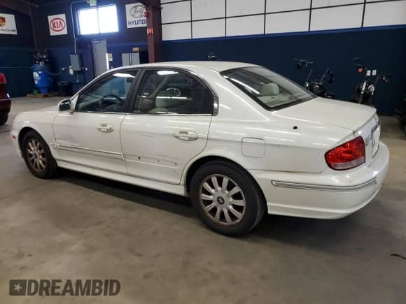 2004 Hyundai Sonata GLS с VIN KMHWF35H94A078877, выставлен на аукционе Copart как лот 75650544 с пробегом 59 610 миль миль и Чистый • Clean title. История ставок и продаж доступна на DreamBid. Изображение 2.