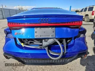 ✅ 2023 Audi RS 7 • VIN: WUAPCBF25PN900872 • Лот: 51517055. Опубликован ранее на Copart с пробегом 17 546 миль. Бесплатный доступ к архиву аукционных продаж из США и подробный отчёт об истории автомобиля на DreamBid. Изображение 6.