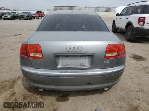 ✅ 2007 Audi A8 4.2L • VIN: WAUMV44E97N018006 • Лот: 51090015. Опубликован ранее на Copart с пробегом 86 075 миль. Бесплатный доступ к архиву аукционных продаж из США и подробный отчёт об истории автомобиля на DreamBid. Изображение 6.