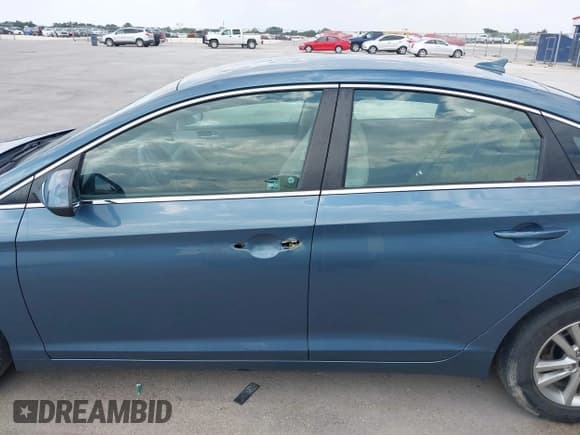 ✅ 2015 Hyundai Sonata SE • VIN: 5NPE24AF6FH208843 • Лот: 43191616. Опубликован ранее на IAAI с пробегом 138 035 миль. Бесплатный доступ к архиву аукционных продаж из США и подробный отчёт об истории автомобиля на DreamBid. Изображение 14.