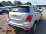 ✅ 2022 Chevrolet Trax LS • VIN: KL7CJNSM2NB544614 • Лот: 42566769. Опубликован ранее на IAAI с пробегом 18 333 миль. Бесплатный доступ к архиву аукционных продаж из США и подробный отчёт об истории автомобиля на DreamBid. Изображение 16.