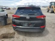 ✅ 2017 Hyundai Tucson SE • VIN: KM8J23A41HU333129 • Lot: 71497485. Wystawiony na Copart z przebiegiem 73 432 mil. Bezpłatny archiwum sprzedaży aukcyjnych z USA i szczegółowy raport historii pojazdu na DreamBid. Zdjęcie 6.