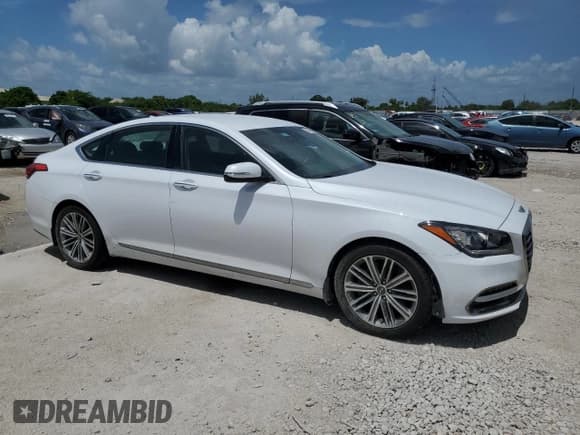 ✅ 2018 Genesis G80 3.8L • VIN: KMHGN4JE6JU269286 • Lot: 60603775. Listed on Copart with 74,665 mi. Free auction sales archive from the USA and detailed vehicle history report at DreamBid. Image 4.