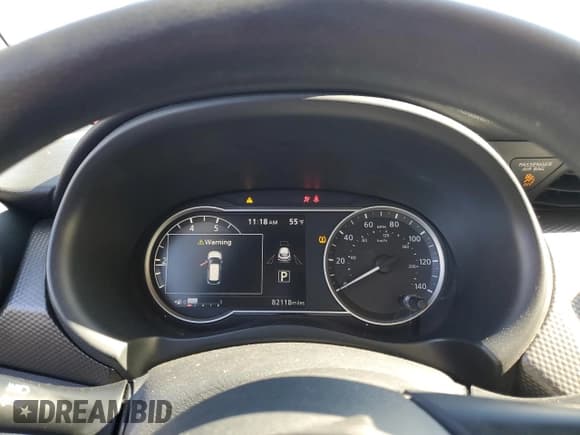 ✅ 2018 Nissan Kicks SV • VIN: 3N1CP5CU8JL537968 • Lot: 89449725. Listed on Copart with 82,118 mi. Free auction sales archive from the USA and detailed vehicle history report at DreamBid. Image 9.