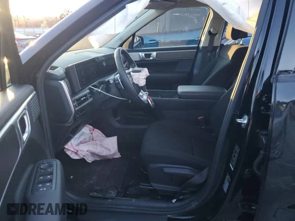 2024 Hyundai Santa Fe SE с VIN 5NMP14GL9RH066398, выставлен на аукционе Copart как лот 48225055 с пробегом 8 680 миль миль и Списание • Salvage title. История ставок и продаж доступна на DreamBid. Изображение 7.