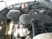 ✅ 2006 Chevrolet Silverado 2500HD Work Truck • VIN: 1GCHC23U06F122366 • Lot: 43701699. Wystawiony na IAAI z przebiegiem 330 993 mil. Bezpłatny archiwum sprzedaży aukcyjnych z USA i szczegółowy raport historii pojazdu na DreamBid. Zdjęcie 23.