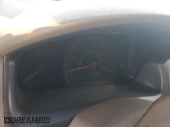 ✅ 2004 Honda Accord LX • VIN: 1HGCM56484A046220 • Лот: 92091965. Опубликован ранее на Copart с пробегом Не указан. Бесплатный доступ к архиву аукционных продаж из США и подробный отчёт об истории автомобиля на DreamBid. Изображение 9.