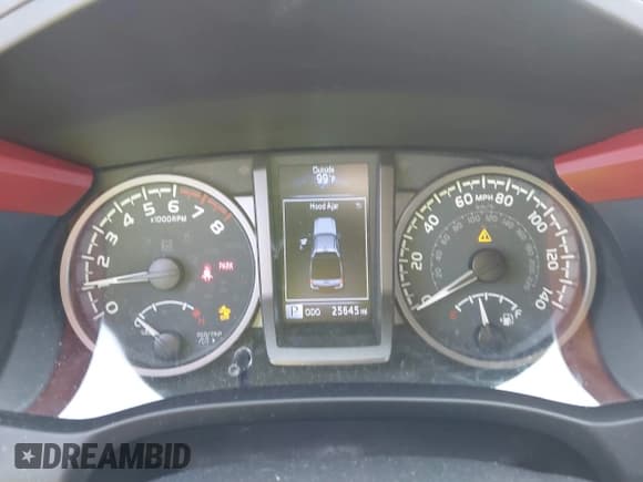 ✅ 2020 Toyota Tacoma SR5 • VIN: 5TFCZ5AN2LX235148 • Lot: 43008112. Listed on IAAI with 25,645 mi. Free auction sales archive from the USA and detailed vehicle history report at DreamBid. Image 7.