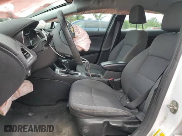 ✅ 2019 Chevrolet Cruze LS • VIN: 1G1BC5SM1K7132734 • Lot: 67776215. Listed on Copart with 128,735 mi. Free auction sales archive from the USA and detailed vehicle history report at DreamBid. Image 7.