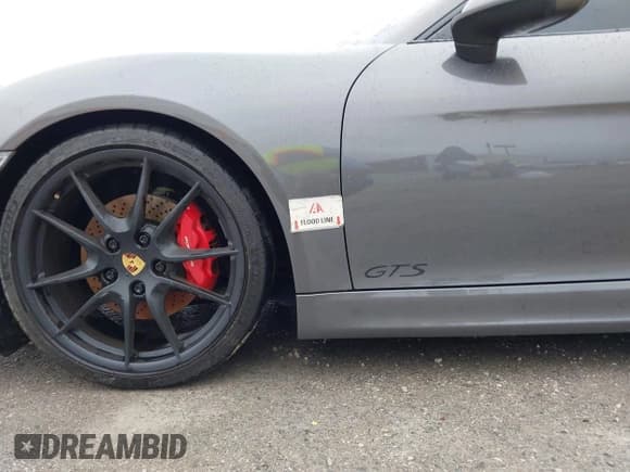 ✅ 2015 Porsche Cayman S • VIN: WP0AB2A89FK184124 • Lot: 41167057. Wystawiony na IAAI z przebiegiem Nie podano. Bezpłatny archiwum sprzedaży aukcyjnych z USA i szczegółowy raport historii pojazdu na DreamBid. Zdjęcie 6.