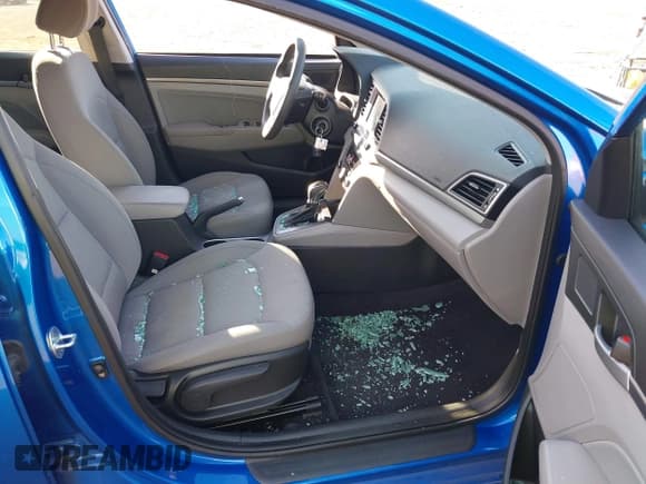 ✅ 2017 Hyundai Elantra SE • VIN: KMHD84LF0HU224547 • Lot: 43372298. Listed on IAAI with 75,414 mi. Free auction sales archive from the USA and detailed vehicle history report at DreamBid. Image 5.