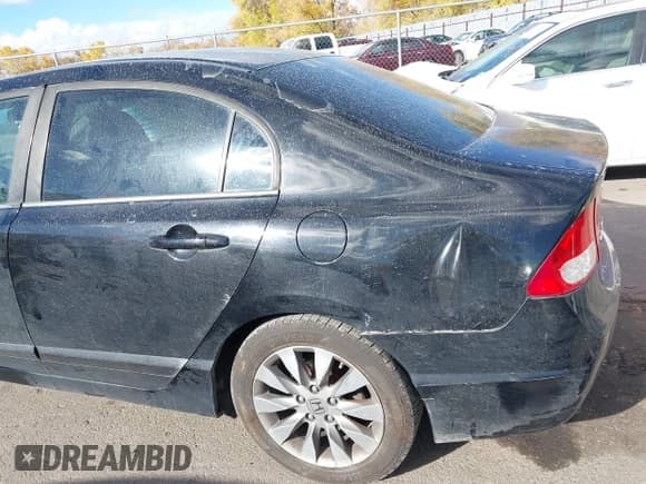 ✅ 2010 Honda Civic EX-L • VIN: 19XFA1F94AE059886 • Lot: 43625335. Listed on IAAI with 245,161 mi. Free auction sales archive from the USA and detailed vehicle history report at DreamBid. Image 6.