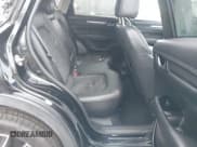 ✅ 2018 Mazda CX-5 Touring • VIN: JM3KFBCM3J0437436 • Lot: 43436406. Wystawiony na IAAI z przebiegiem 122 774 mil. Bezpłatny archiwum sprzedaży aukcyjnych z USA i szczegółowy raport historii pojazdu na DreamBid. Zdjęcie 8.