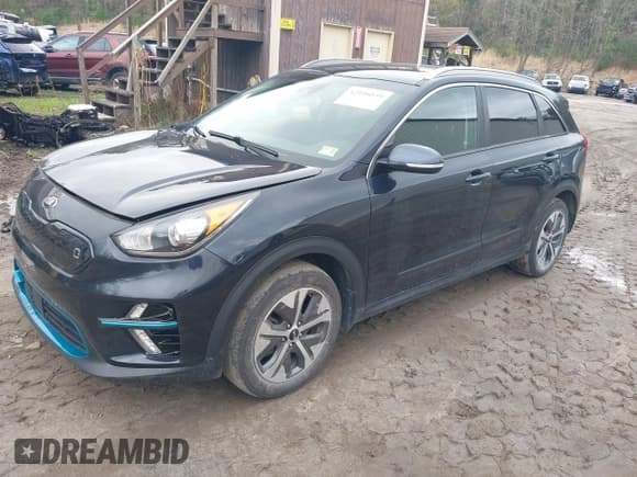 ✅ 2019 Kia Niro EX • VIN: KNDCC3LG5K5020989 • Lot: 42196039. Listed on IAAI with 41,945 mi. Free auction sales archive from the USA and detailed vehicle history report at DreamBid. Image 2.