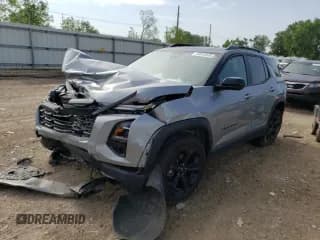 ✅ 2025 Chevrolet Equinox FWD LT • VIN: 3GNAXHEG4SL117971 • Lot: 60043585. Wystawiony na Copart z przebiegiem Nie podano. Bezpłatny archiwum sprzedaży aukcyjnych z USA i szczegółowy raport historii pojazdu na DreamBid. Zdjęcie 1.