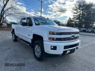 2016 Chevrolet Silverado 3500HD LTZ с VIN 1GC4K0C87GF263042, выставлен на аукционе Copart как лот 43293735 с пробегом 169 560 миль миль и Чистый • Clean title. История ставок и продаж доступна на DreamBid. Изображение 1.