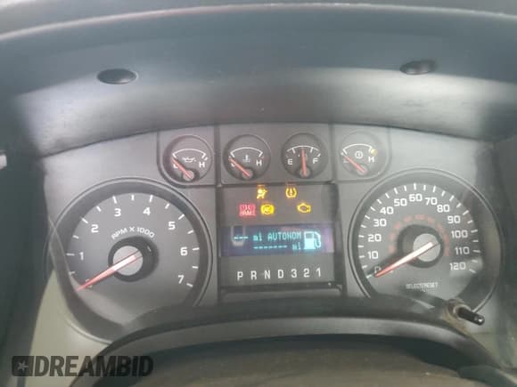 ✅ 2010 Ford F-150 XL • VIN: 1FTMF1C83AKB82273 • Lot: 66844115. Listed on Copart with Not provided. Free auction sales archive from the USA and detailed vehicle history report at DreamBid. Image 9.