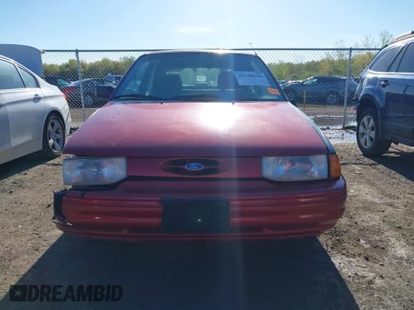 ✅ 1993 Ford Escort • VIN: 1FAPP11J9PW122411 • Лот: 42148696. Опубликован ранее на IAAI с пробегом 26 945 миль. Бесплатный доступ к архиву аукционных продаж из США и подробный отчёт об истории автомобиля на DreamBid. Изображение 13.